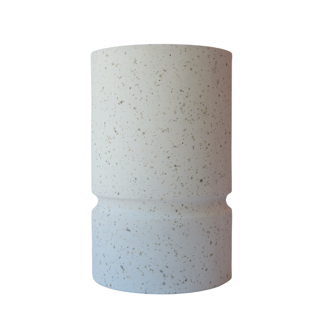 MACETA BLANCA