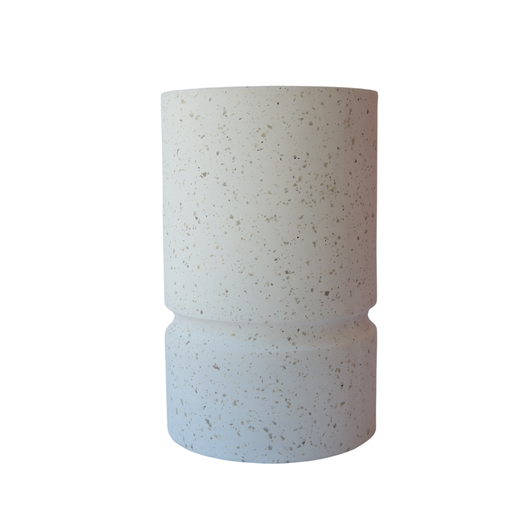 MACETA BLANCA