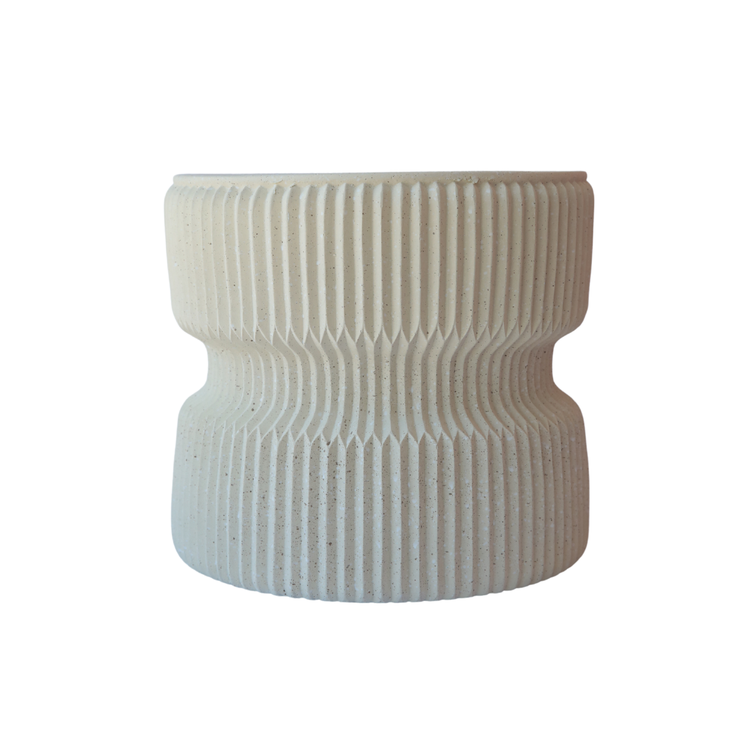 MACETA BLANCA